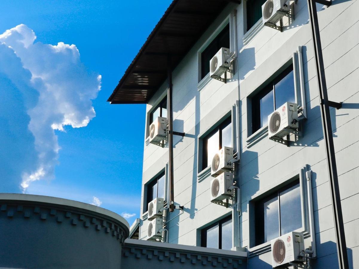 Airbest Gemtree Lampang Hotel Eksteriør bilde