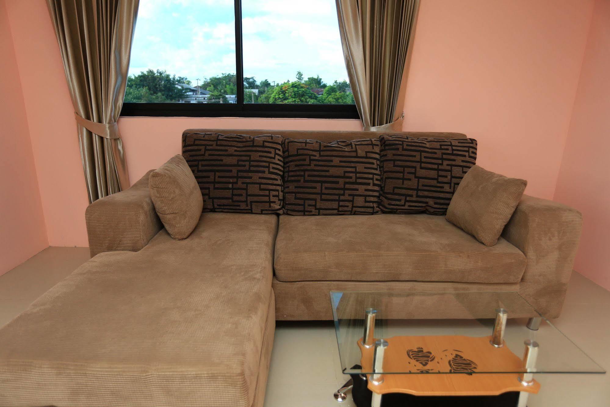 Airbest Gemtree Lampang Hotel Eksteriør bilde