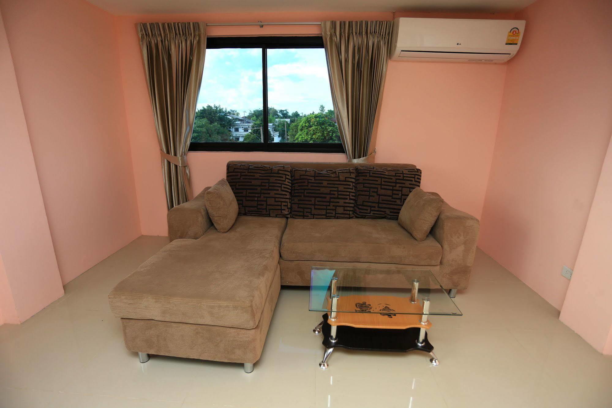 Airbest Gemtree Lampang Hotel Eksteriør bilde