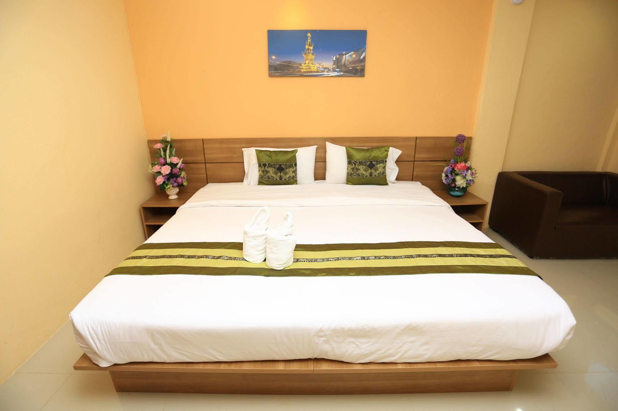 Airbest Gemtree Lampang Hotel Eksteriør bilde